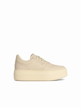 'H670' Ivory Leather Sneakers
