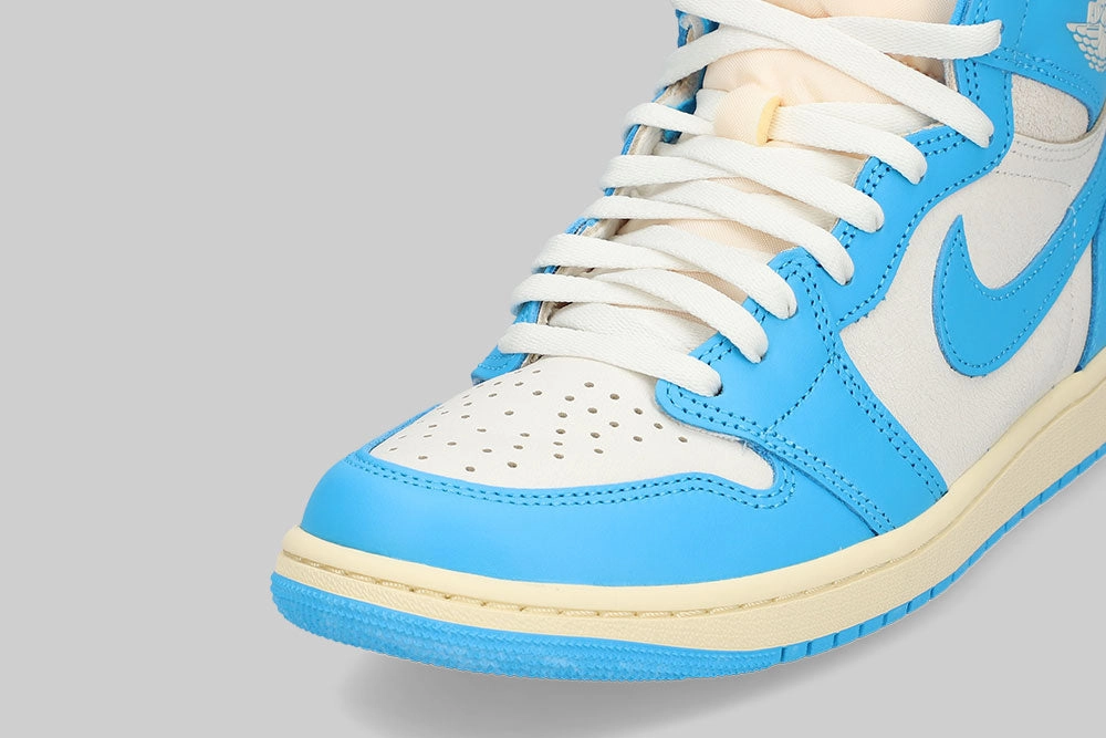 Air Jordan 1 High OG 'UNC Reimagined'
