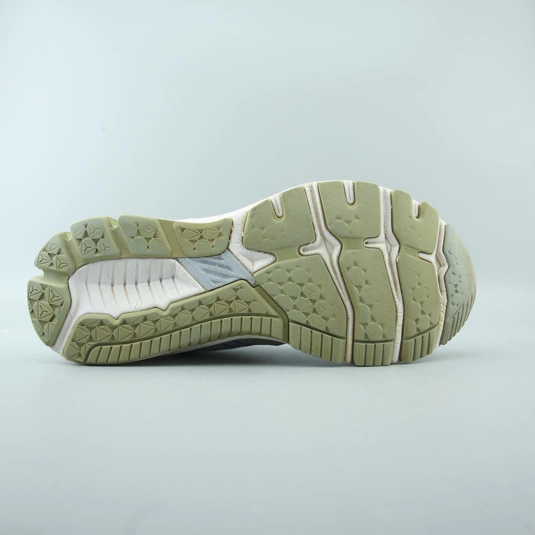 ASICS GT-1000 10