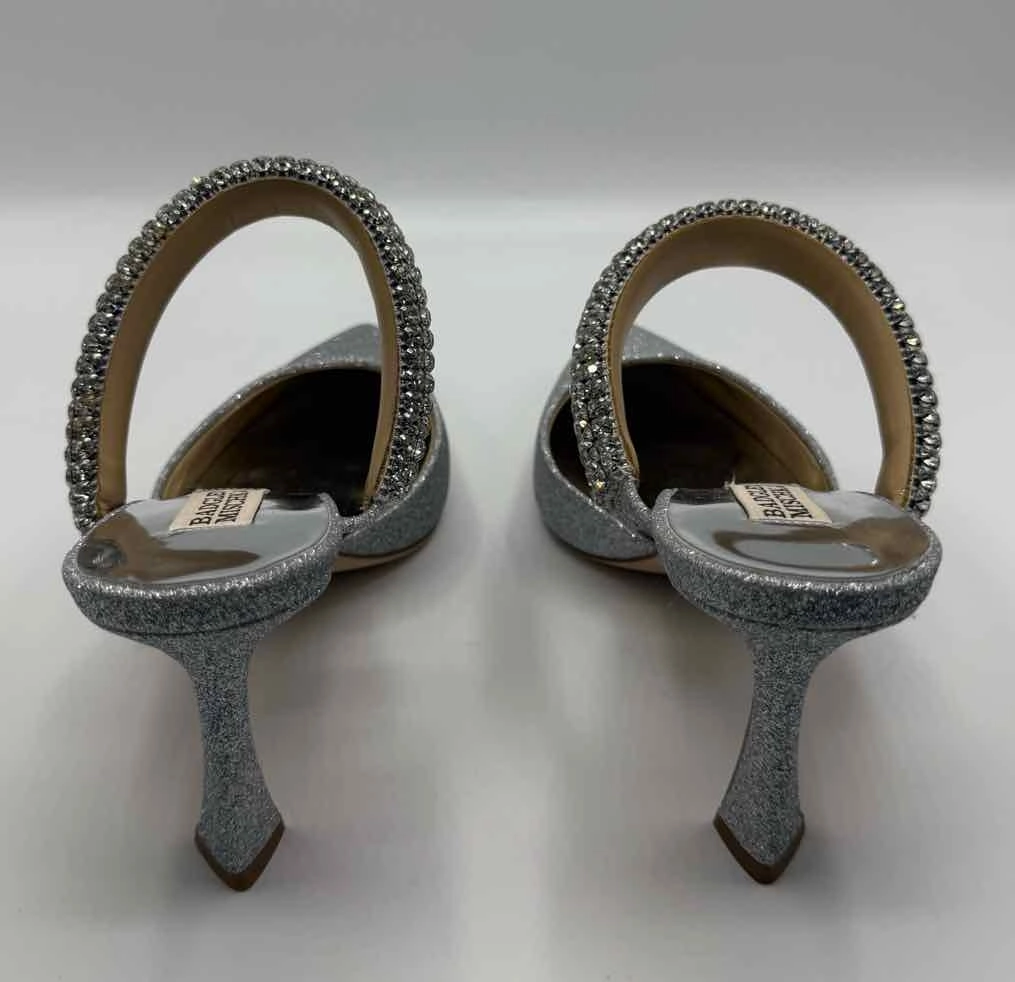 Badgley Mischka Silver Size 8 Sadiya Jeweled Kitten Heels