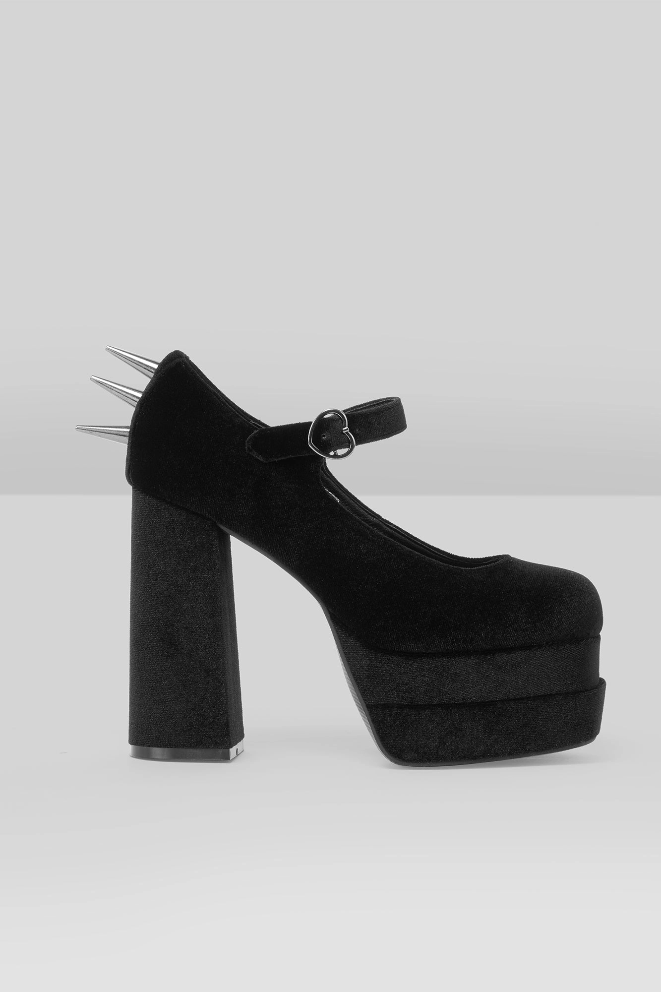 Basilisks Pumps - Resurrect