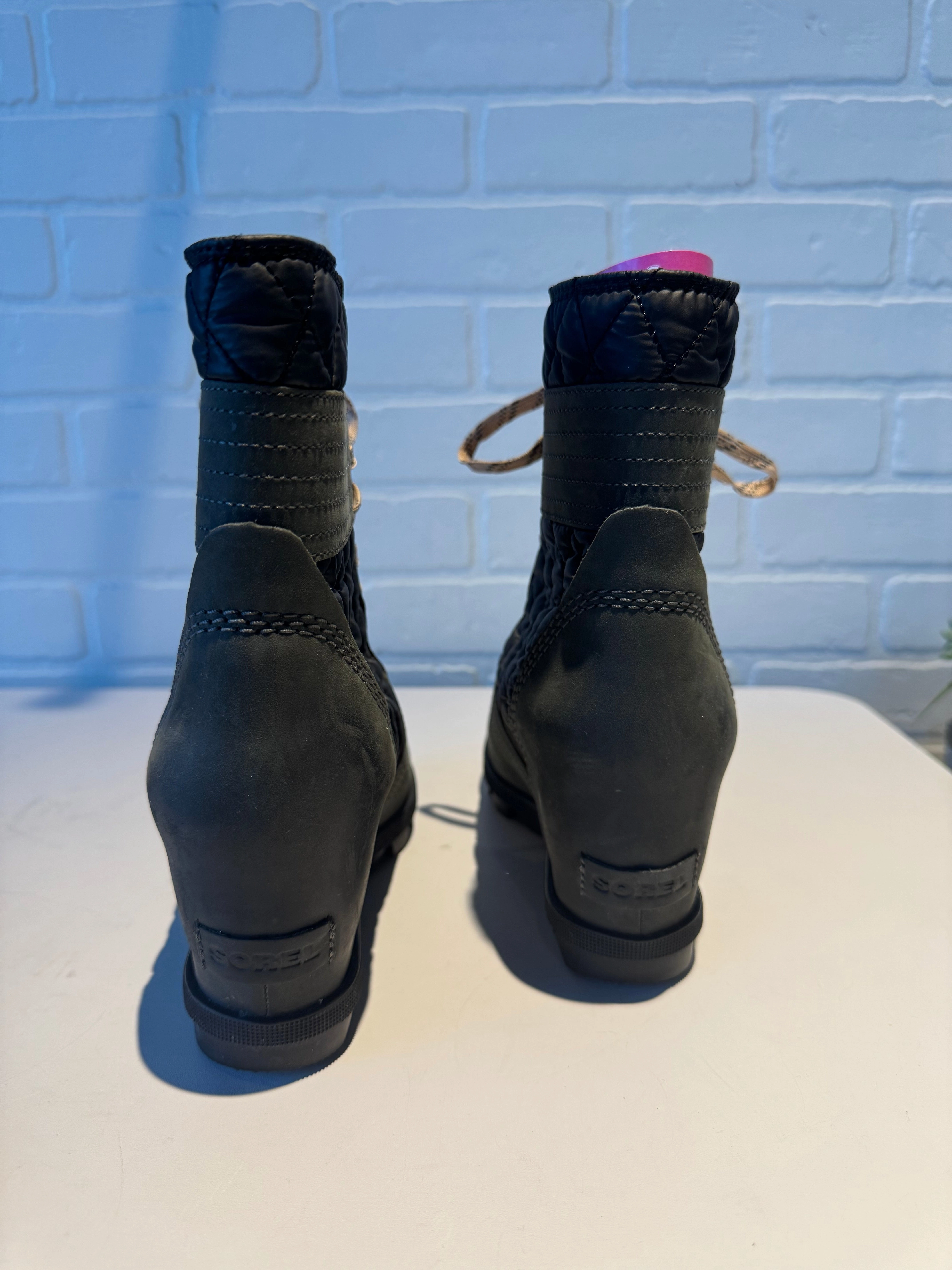 Boots Ankle Heels By Sorel In Black & Green, Size: 10