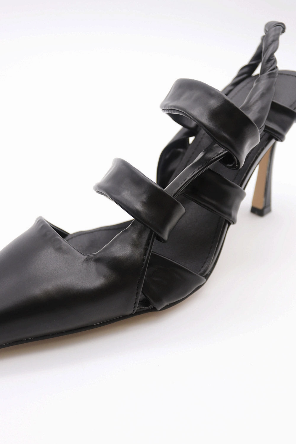 Braelynn Pointy Toe Slingback Pumps