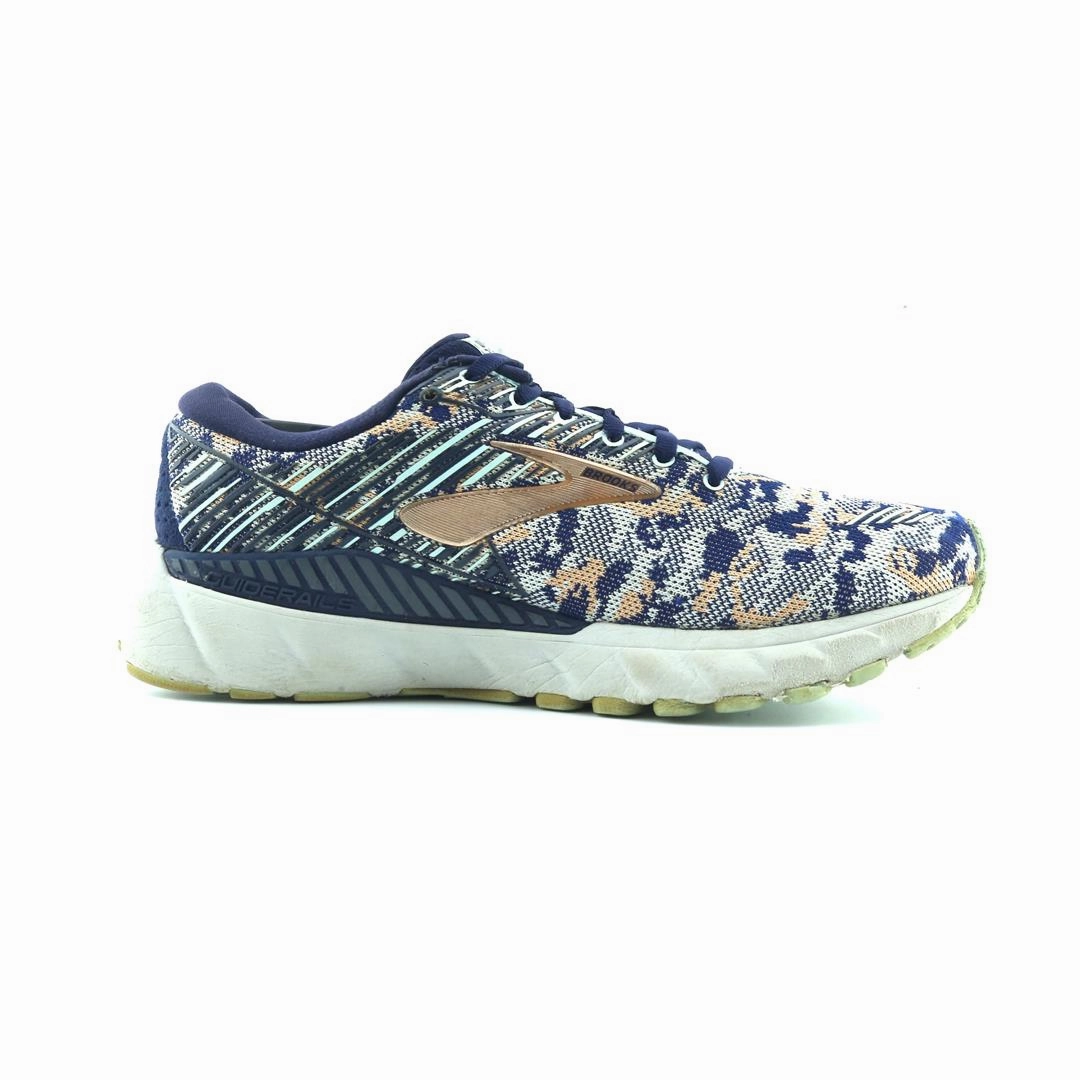 BROOKS ADRENALINE GTS 19