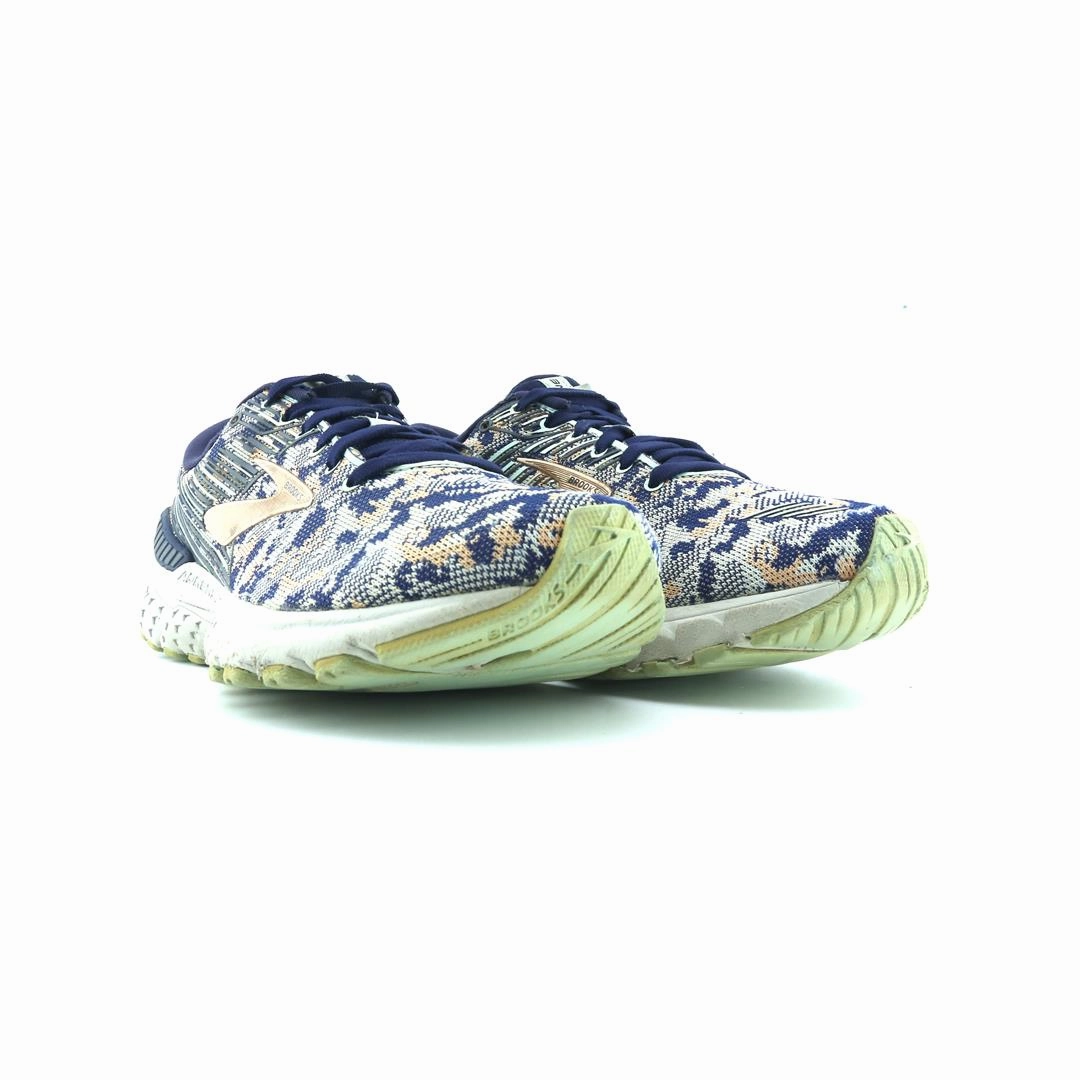 BROOKS ADRENALINE GTS 19