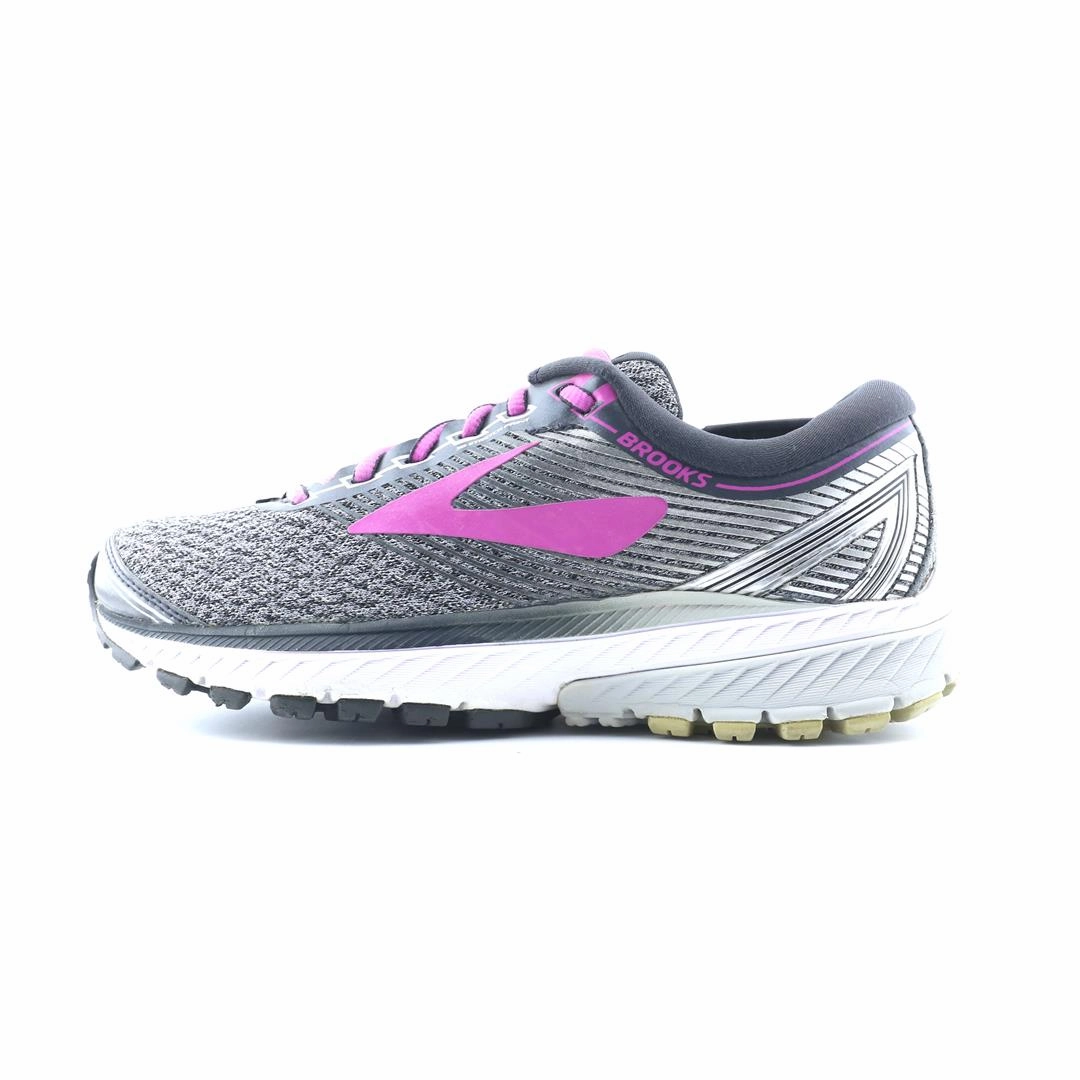 BROOKS GHOST 10