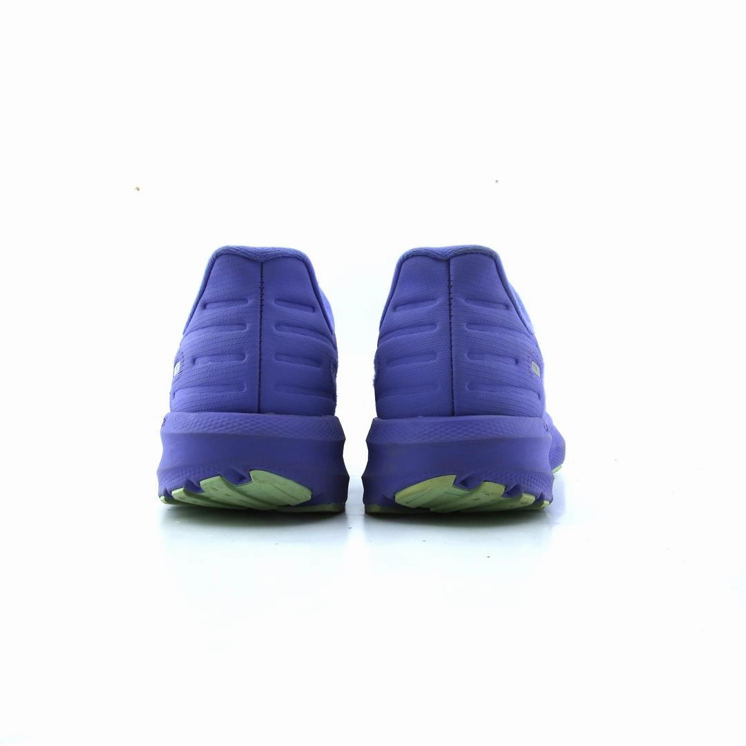 BROOKS LAUNCH 9
