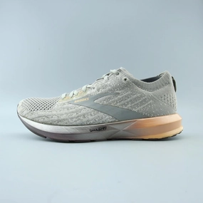 BROOKS LEVITATE 3