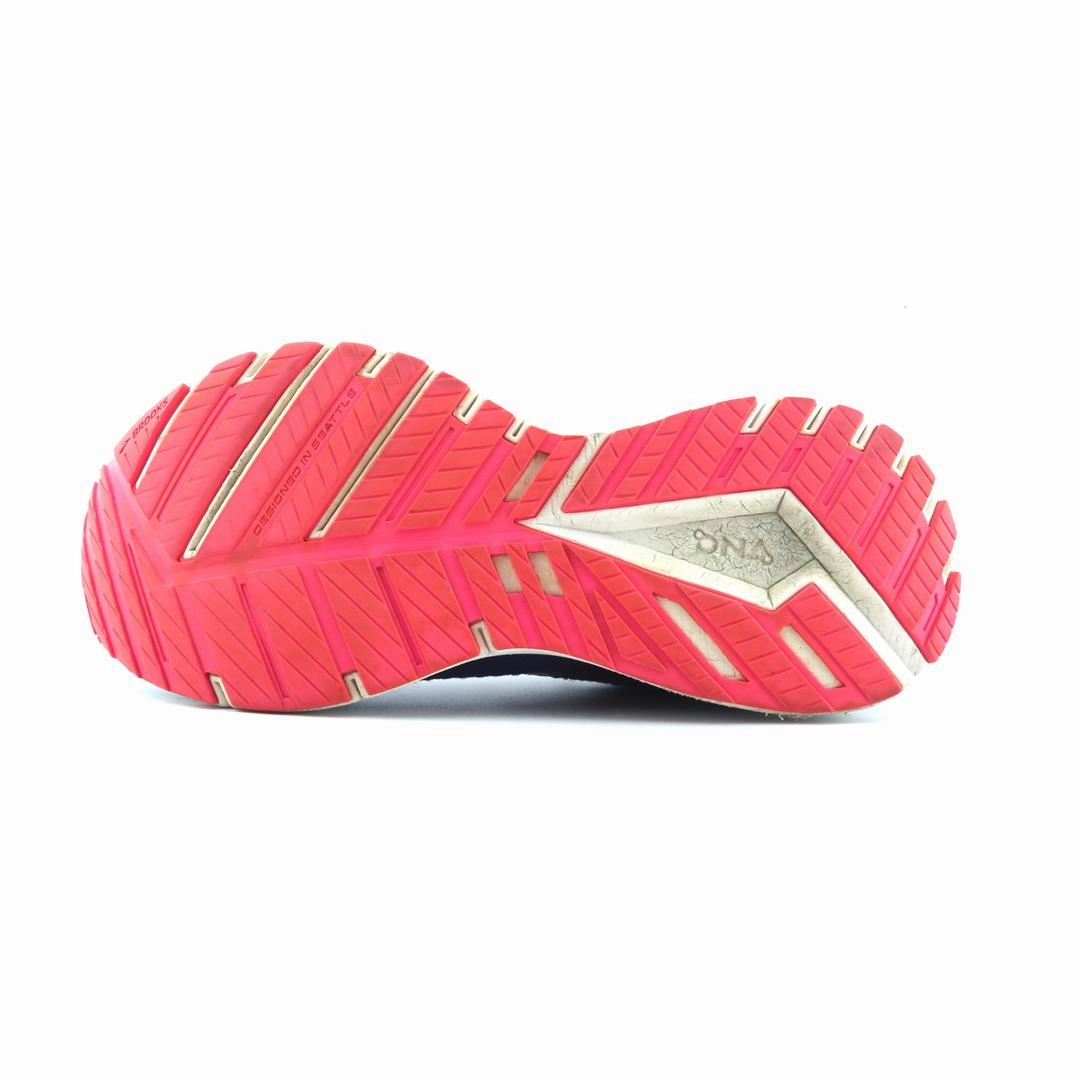 BROOKS REVEL 4