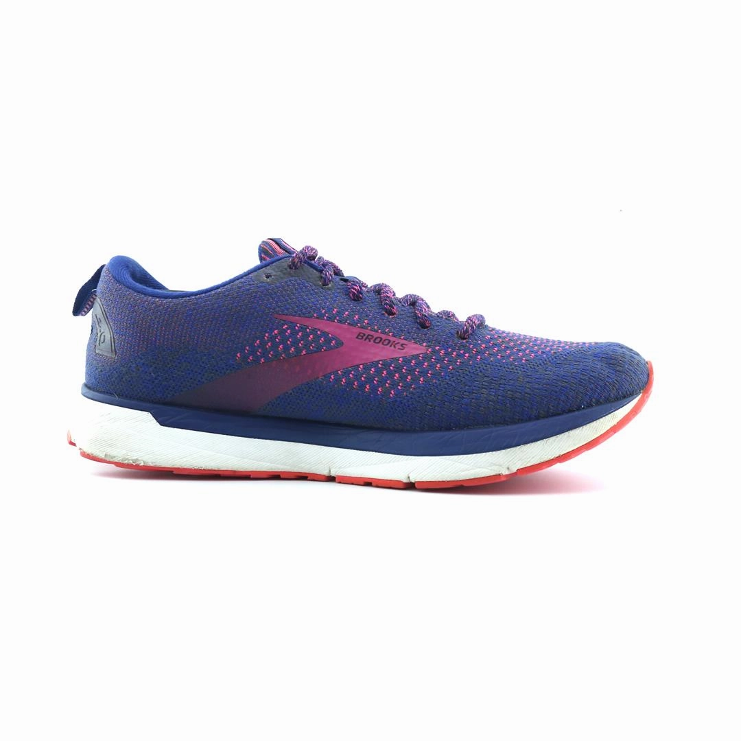 BROOKS REVEL 4