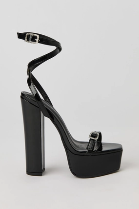 Chausseures à talon plateforme et lanière