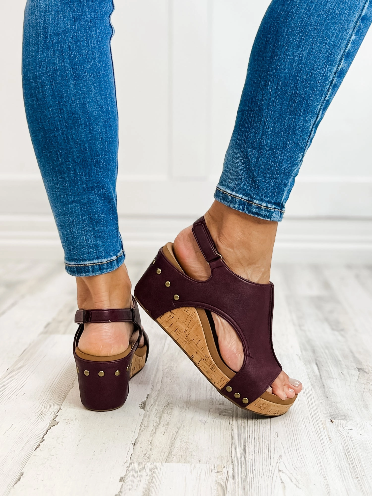 Corkys Carley BURGUNDY SMOOTH Wedge Sandal