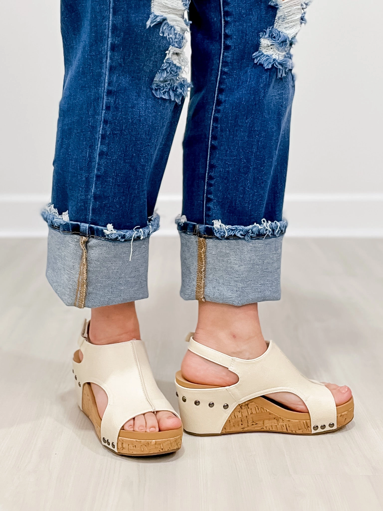 Corkys Carley Wedge in Cream