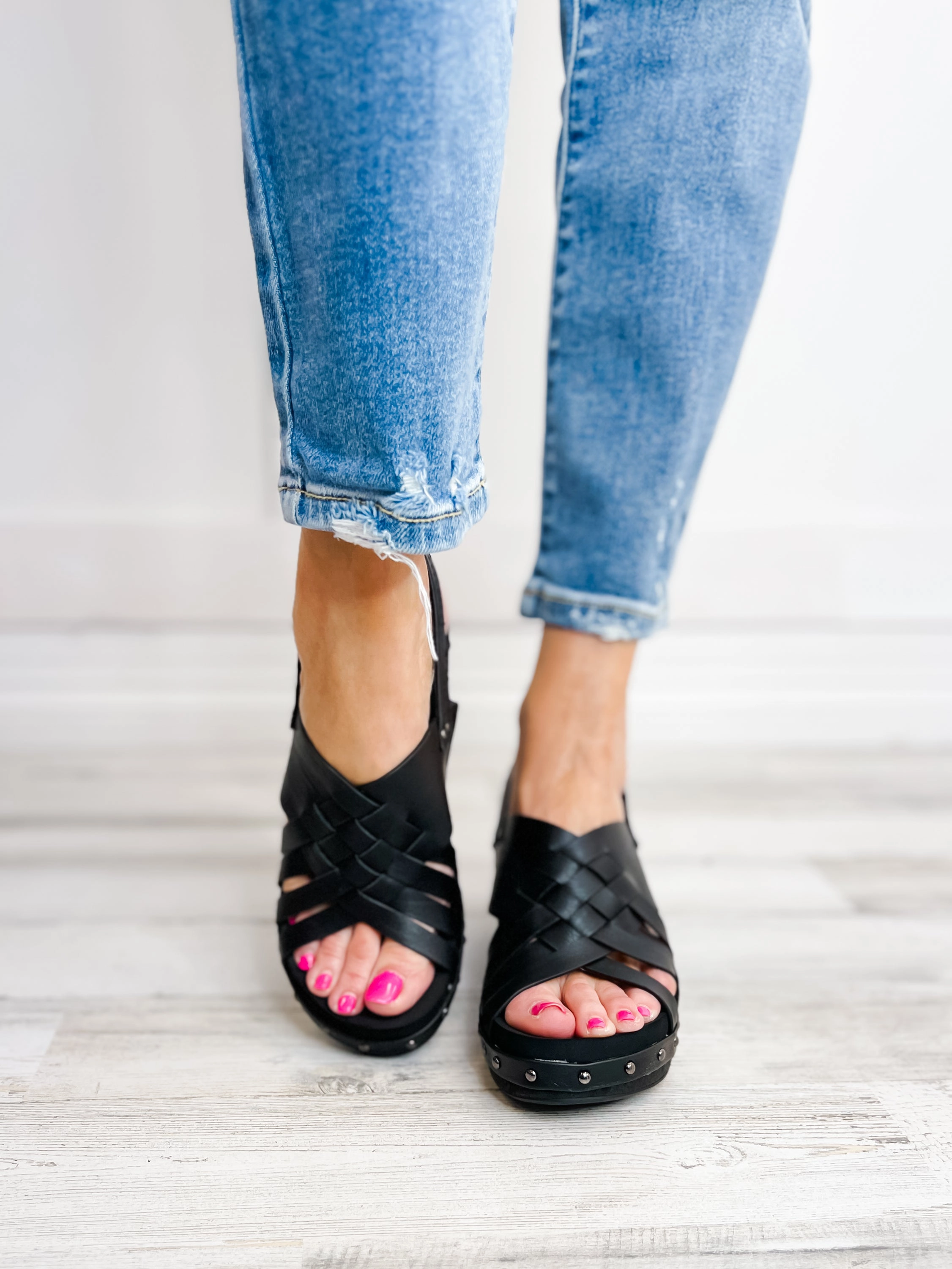 Corkys Dream Weaver Wedges in Black