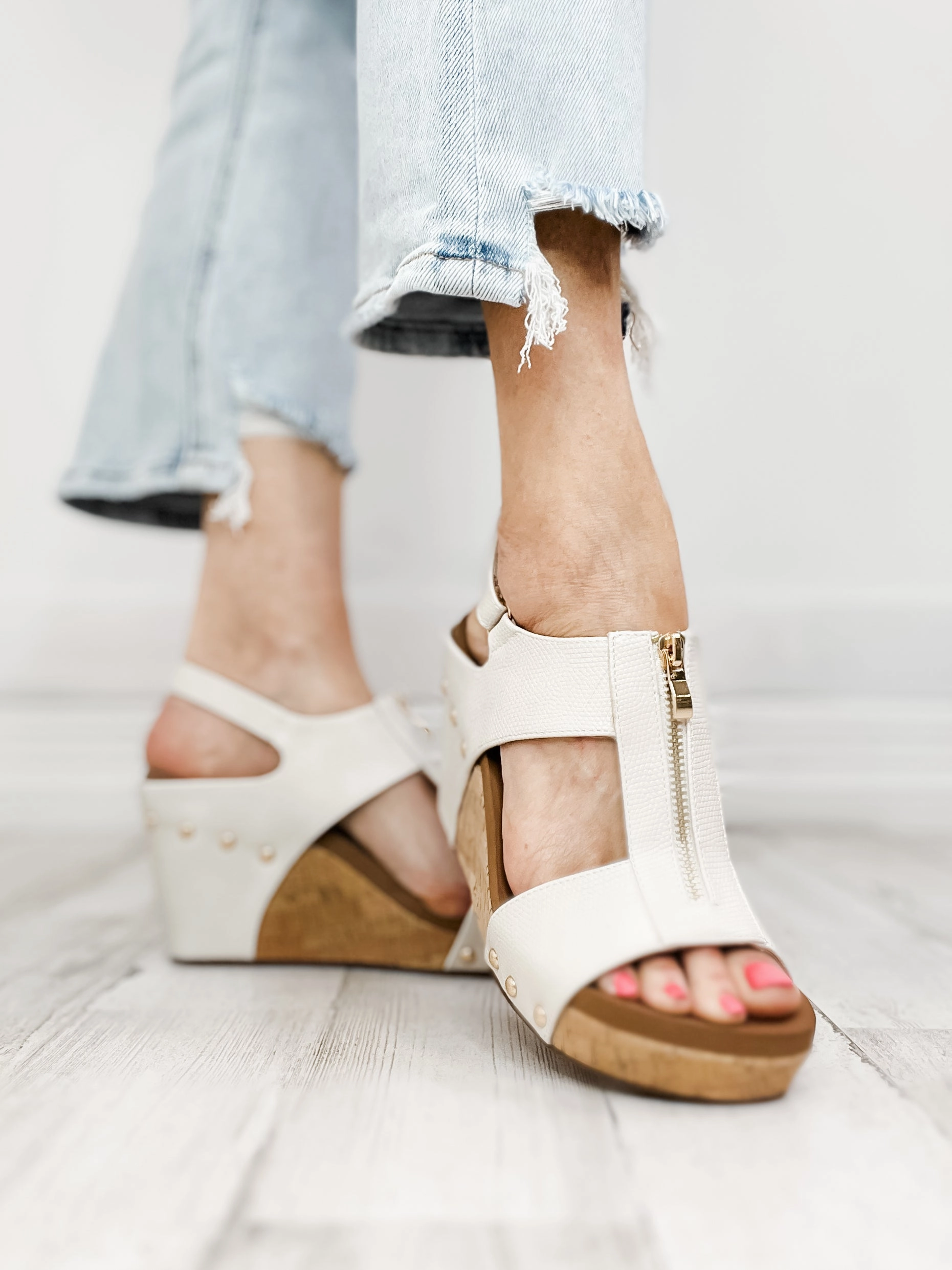 Corkys Zip It Good Wedge Sandals in Ivory