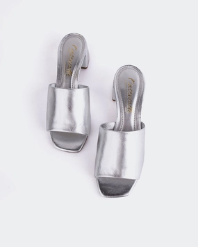 Fortunata Silver Metal