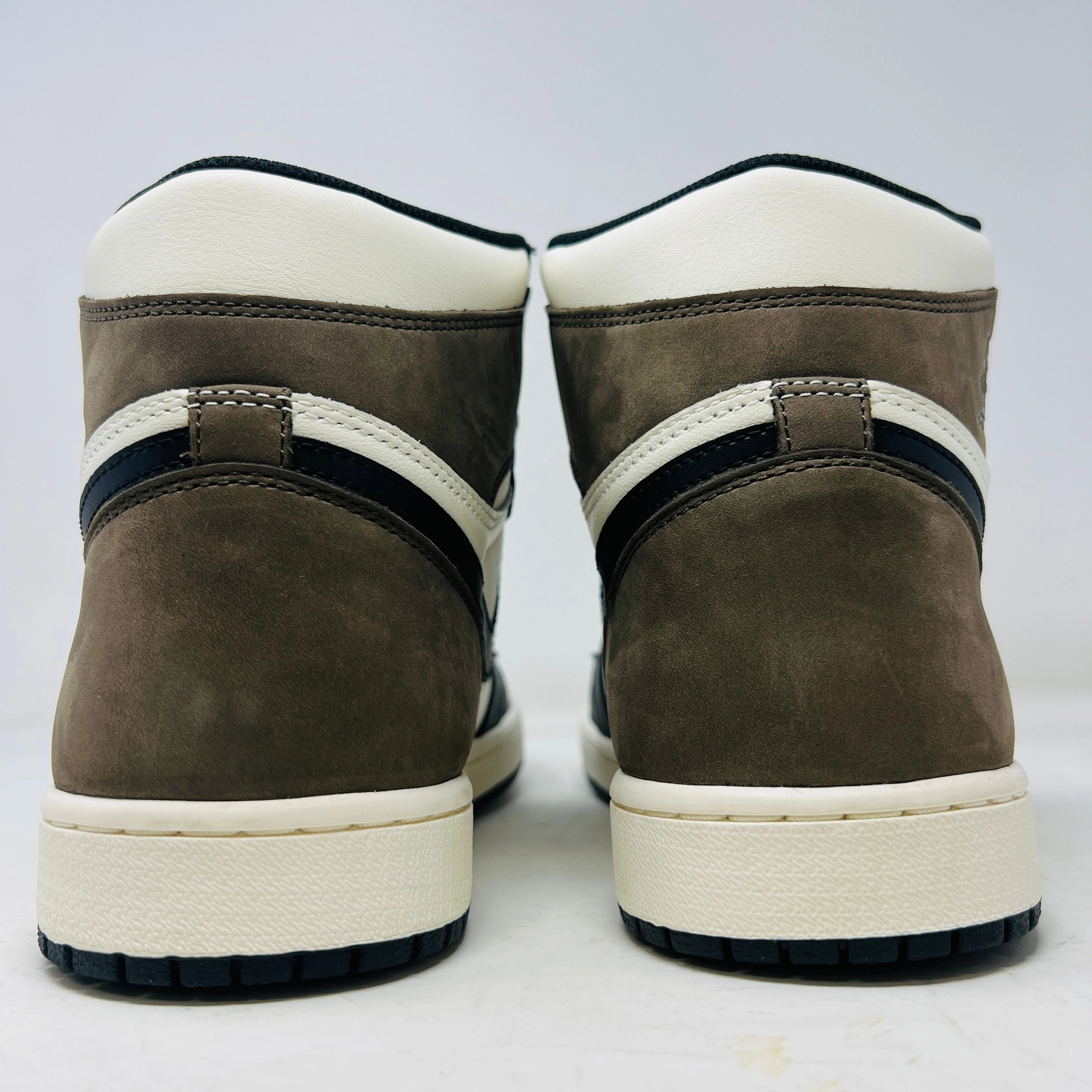 Jordan 1 Retro High Dark Mocha