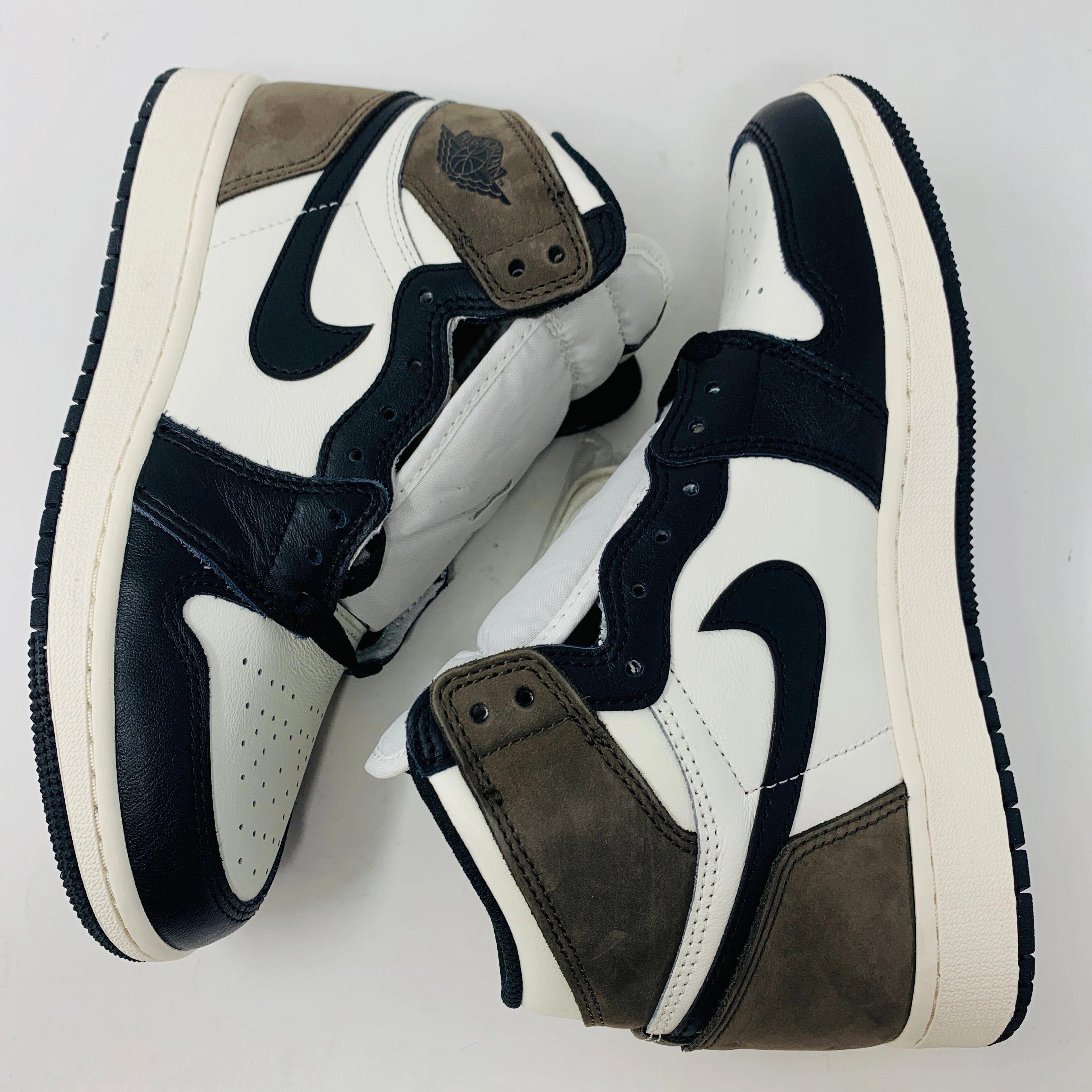 Jordan 1 Retro High Dark Mocha (GS)