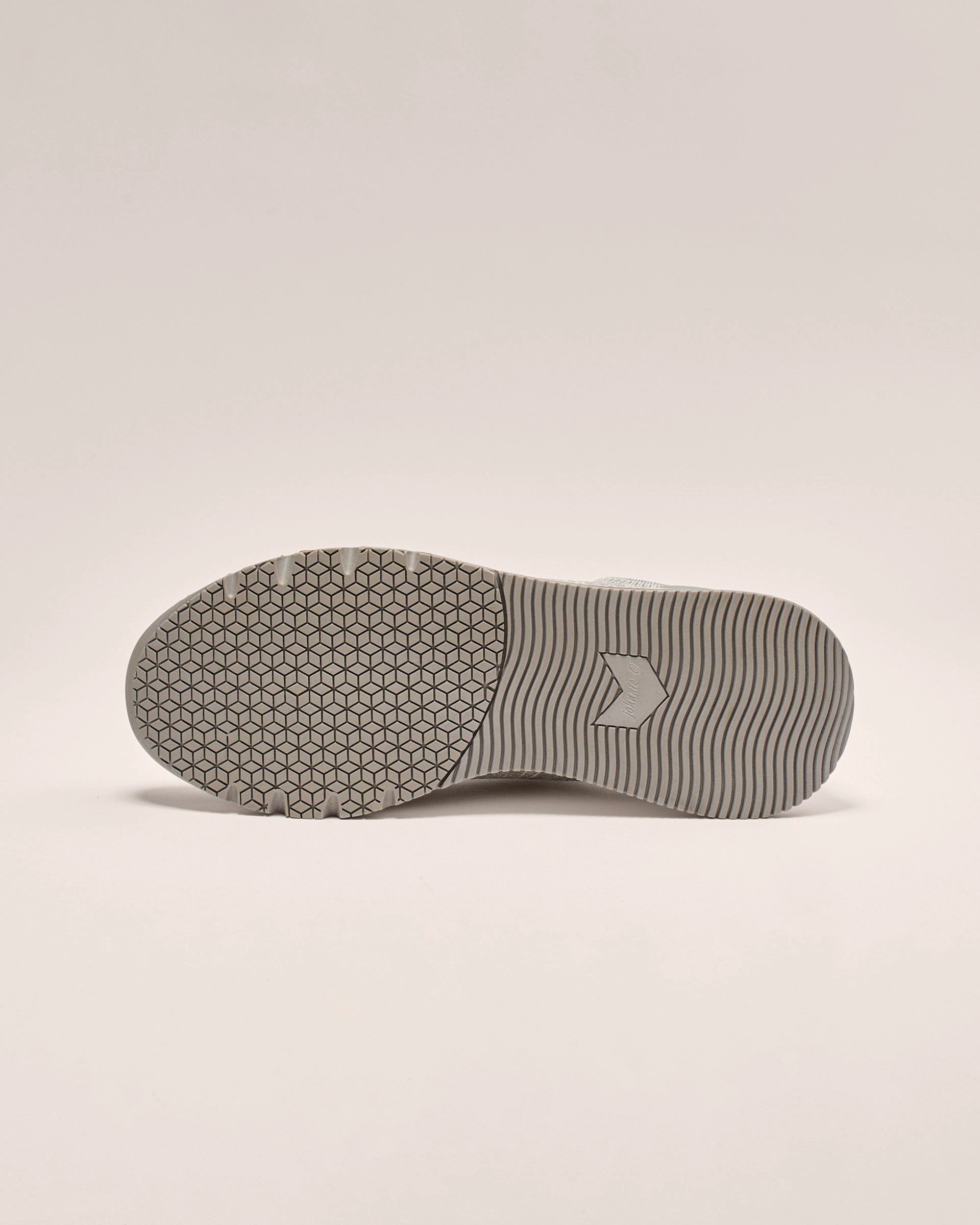 Knit Mesh Runner