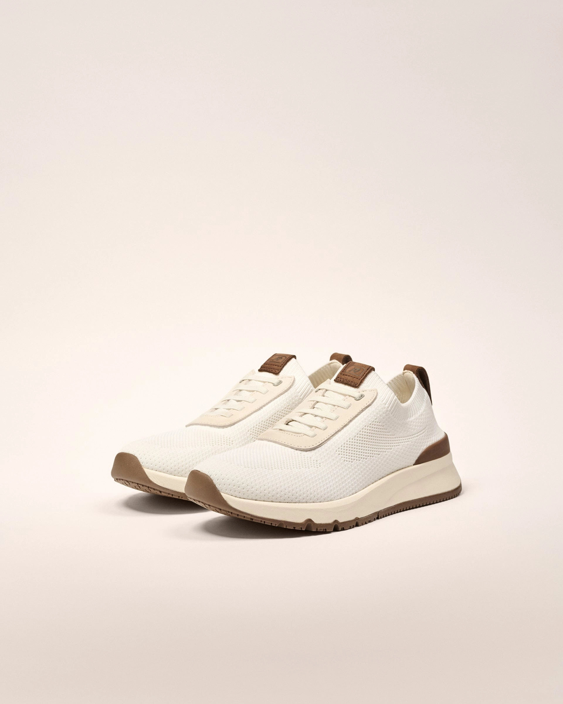 Knit Mesh Runner
