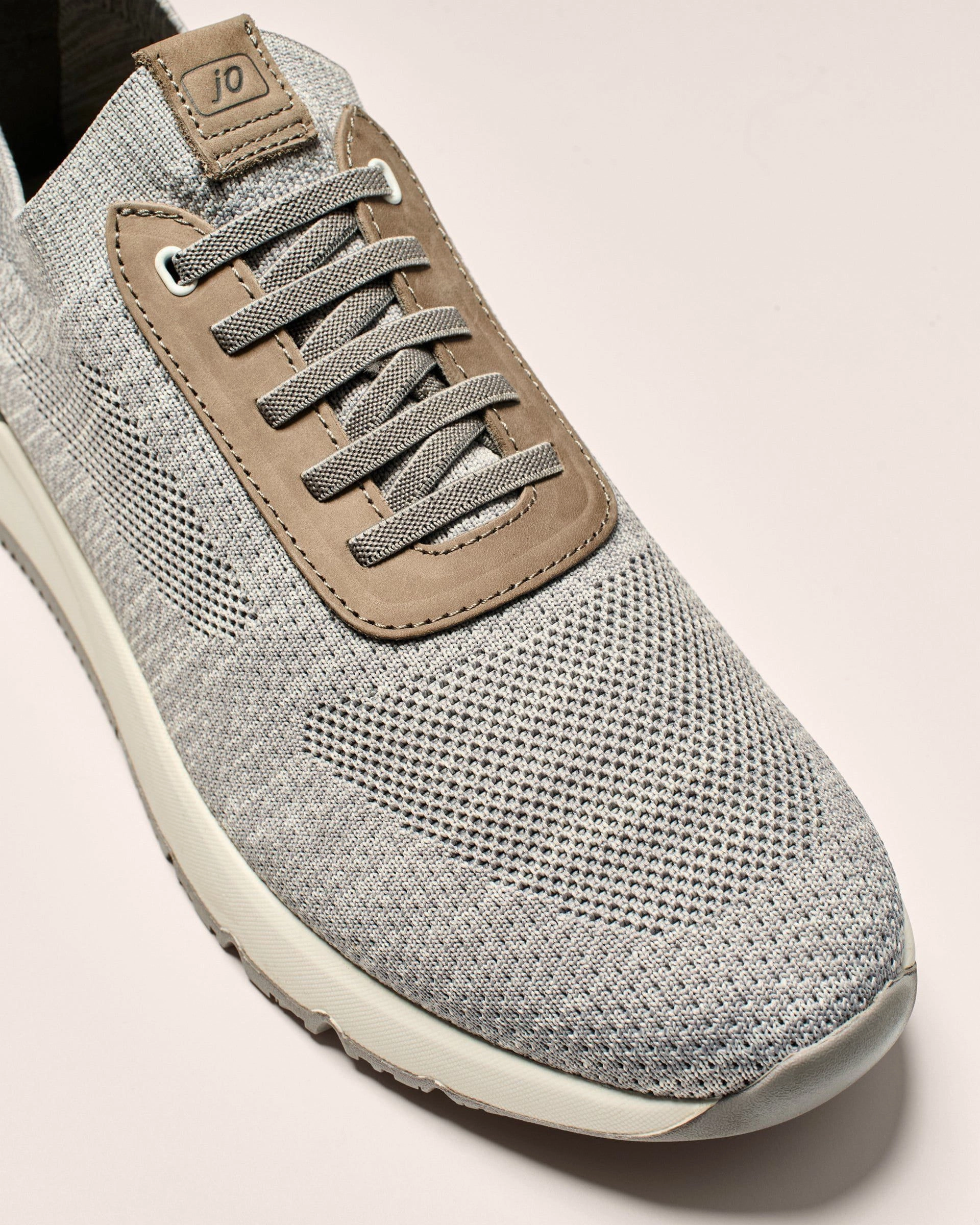 Knit Mesh Runner