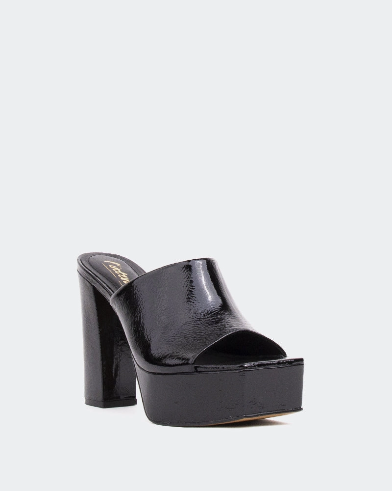 Leva Black Naplack