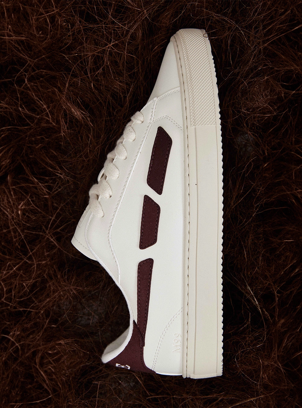 M99 City - Garnet
