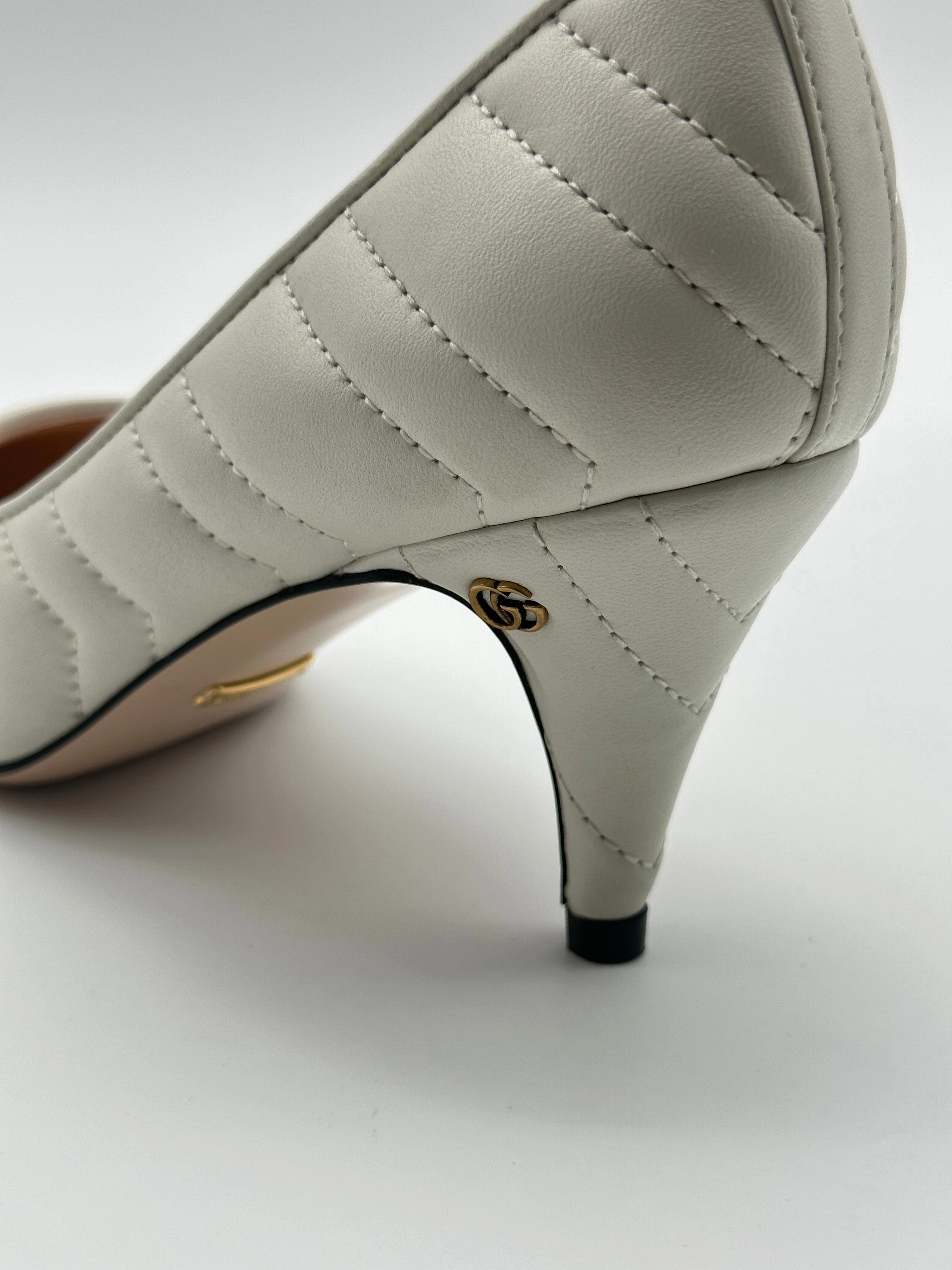 Matellassé Heels