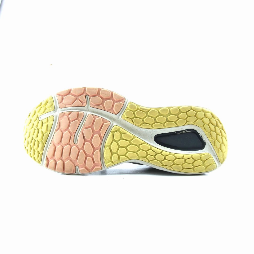NEW BALANCE 680V7