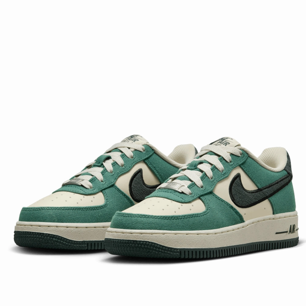 Nike Big Kid's Air Force 1 LV8 Shoes