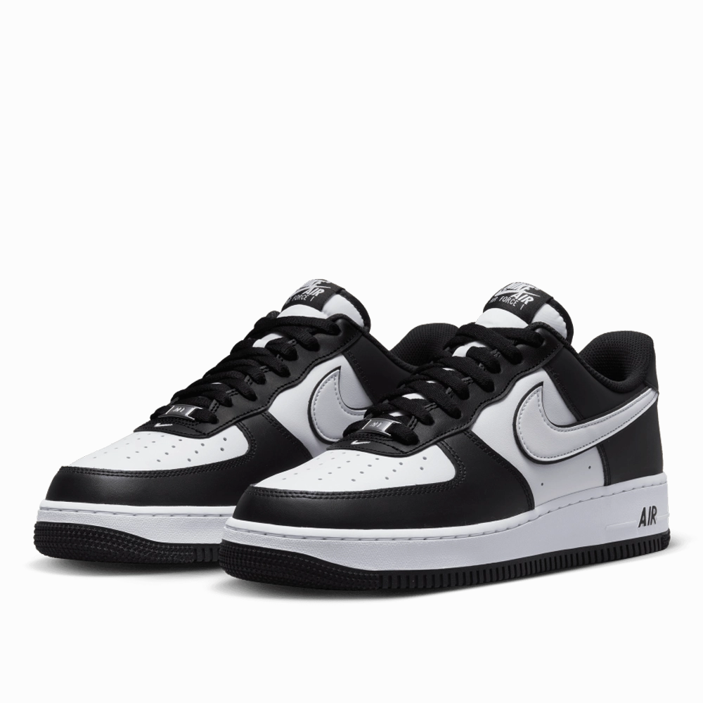Nike Men's Air Force 1 '07 Shoes