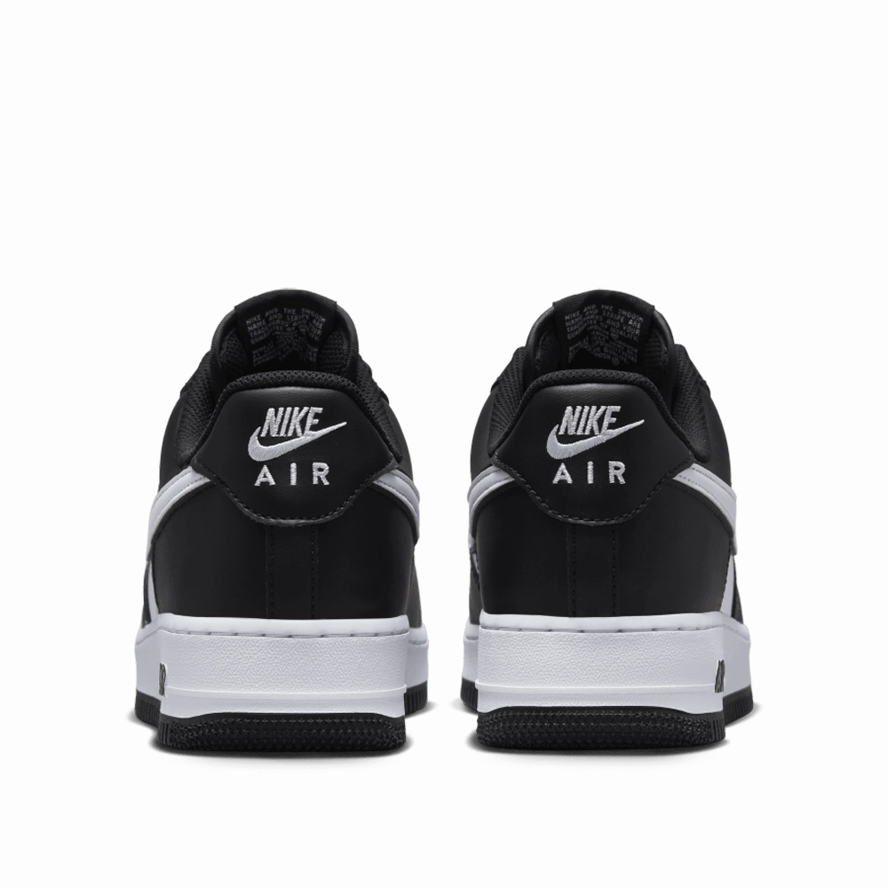 Nike Men's Air Force 1 '07 Shoes
