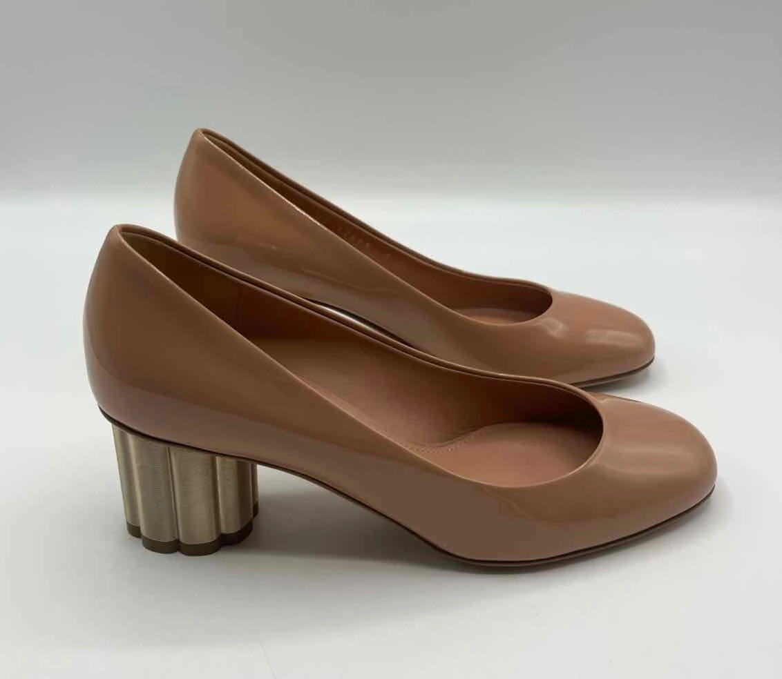 Salvador Ferragamo Nude Size 5 Shoes