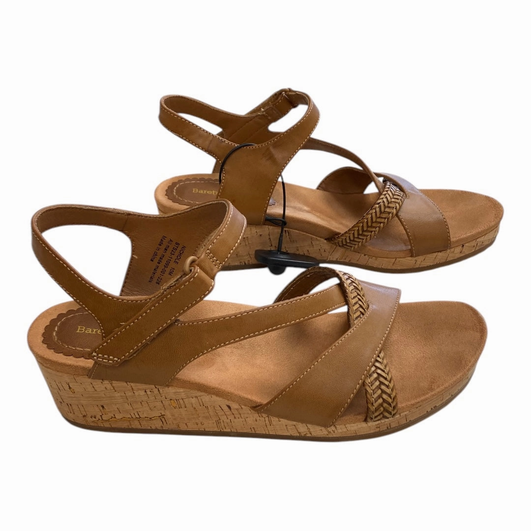 Sandals Heels Block By Bare Traps In Tan, Size:10