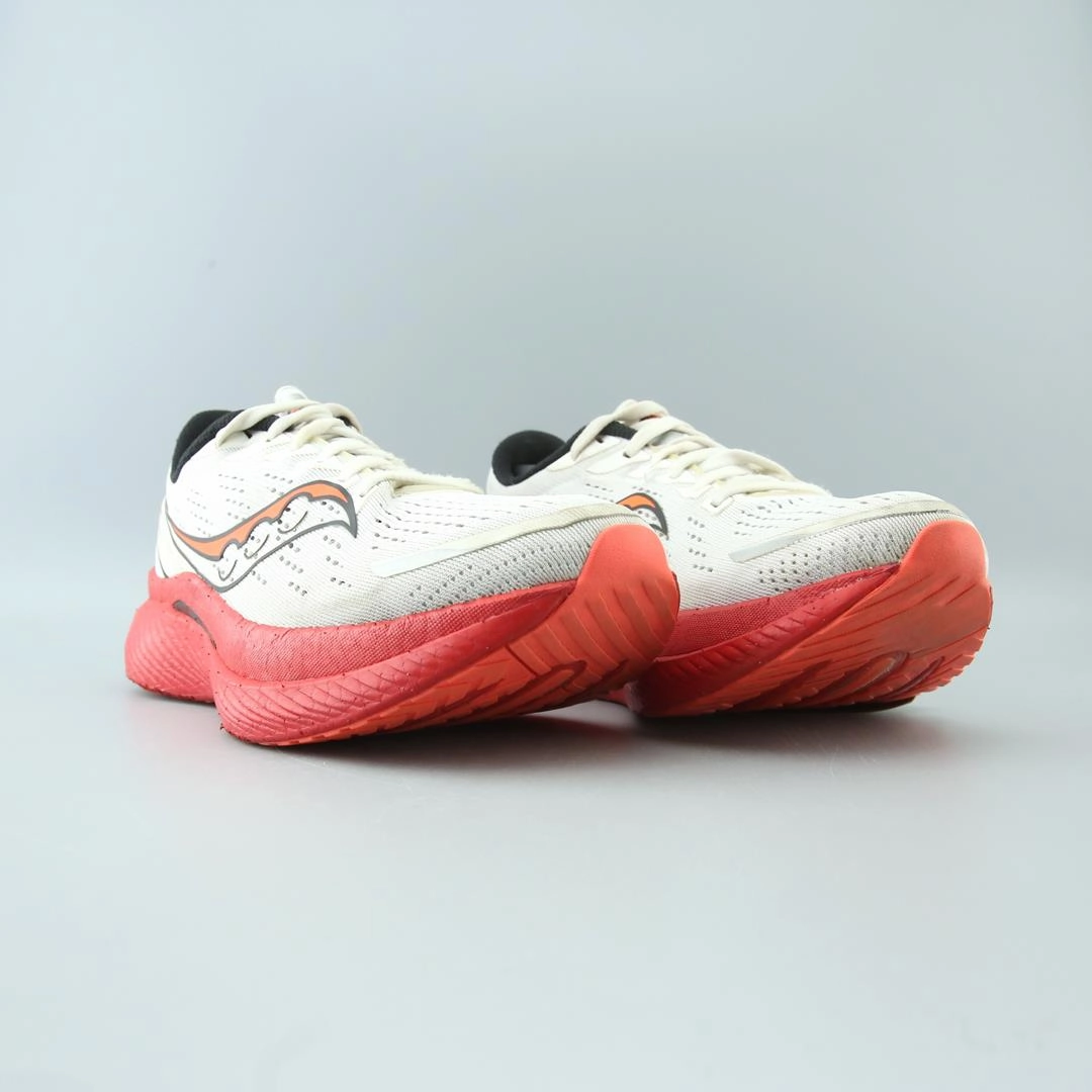 SAUCONY ENDHORPHIN SPEED 3