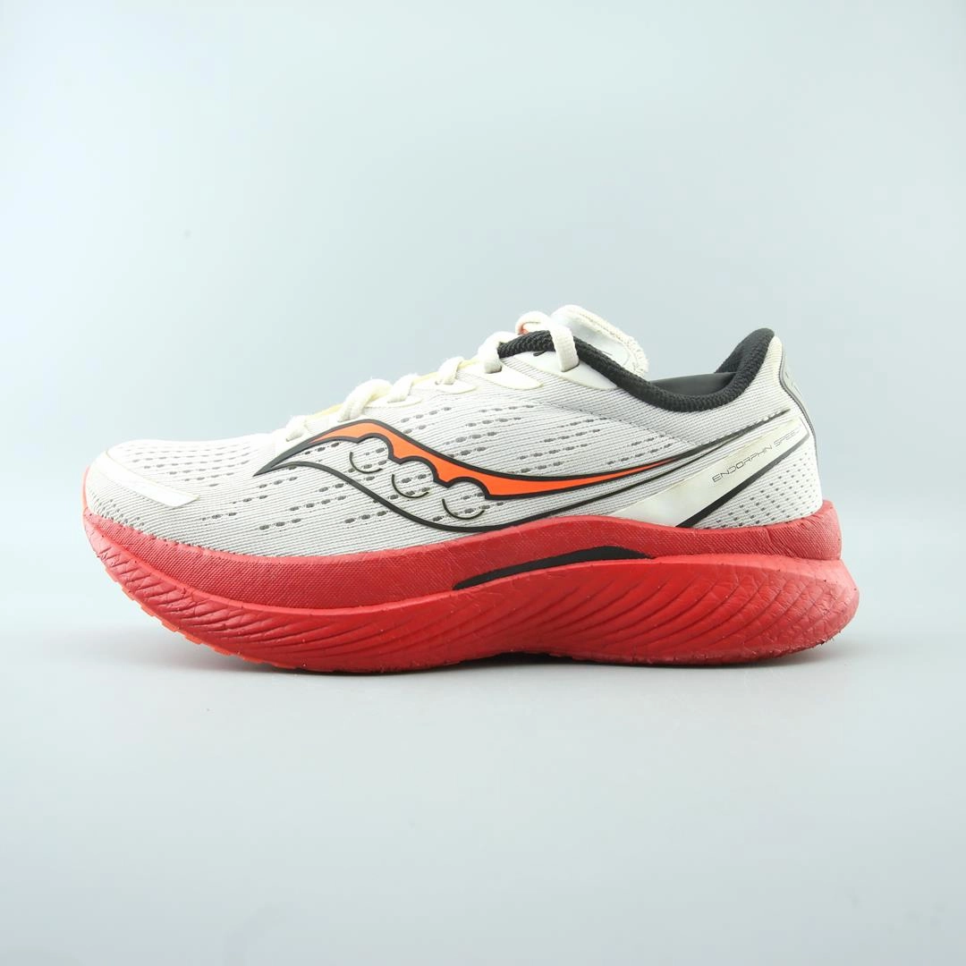 SAUCONY ENDHORPHIN SPEED 3