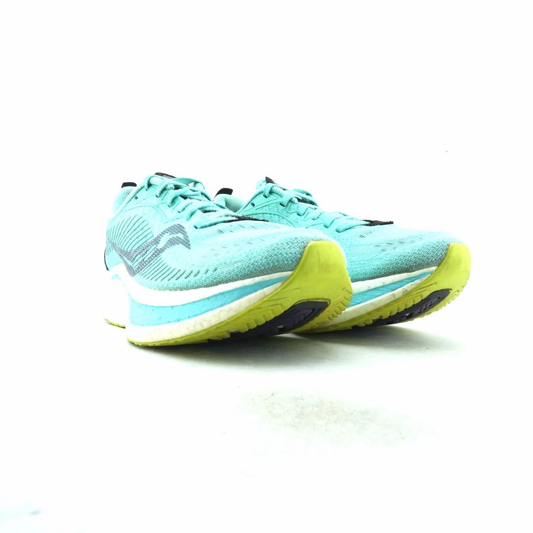 SAUCONY ENDORPHINS SPEED 2