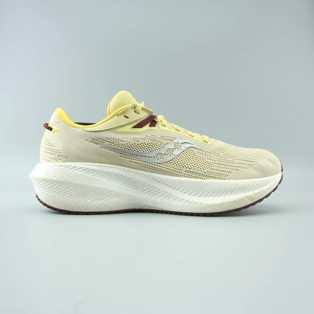 SAUCONY TRIUMPH 21