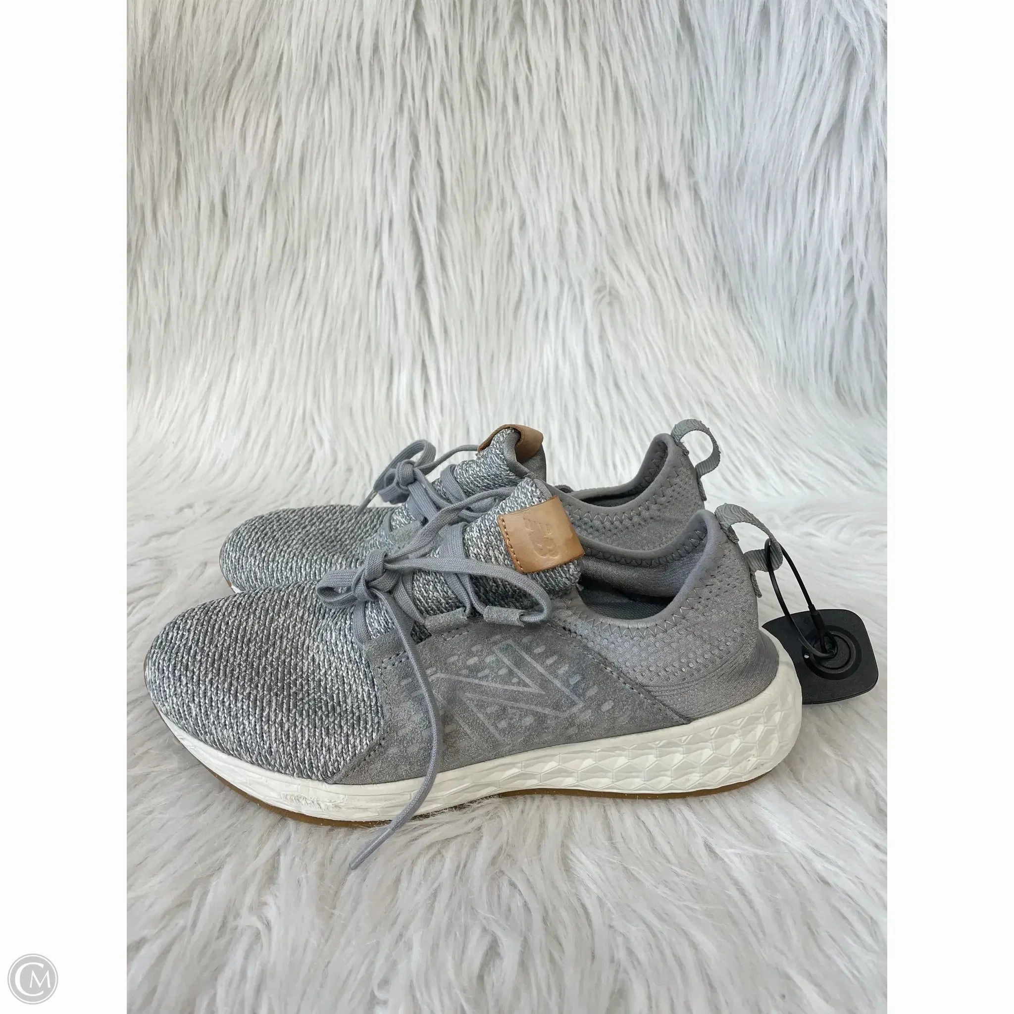 Shoes Athletic By New Balance In Grey, Size: 8
