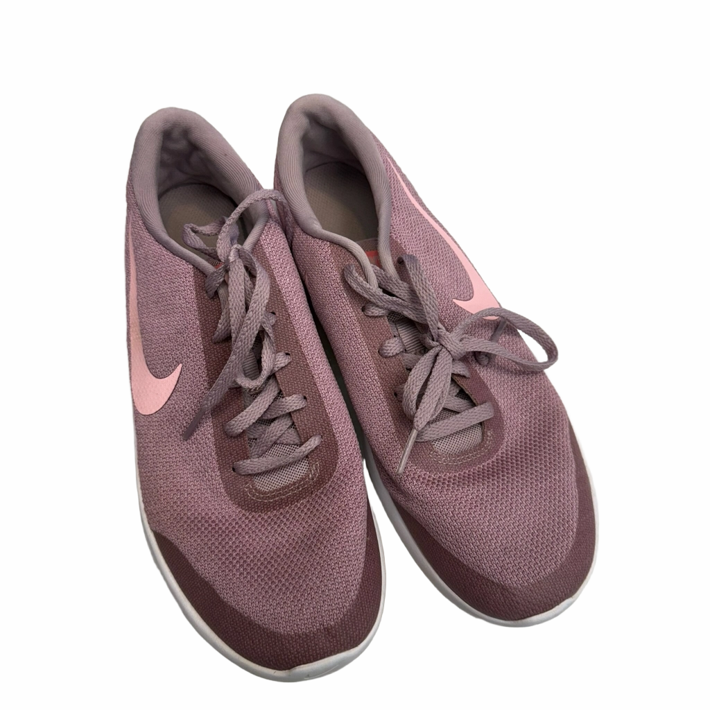 Shoes Athletic By Nike  Size: 8.5