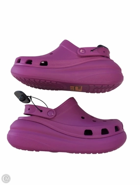 Shoes Flats By Crocs In Purple, Size: 11