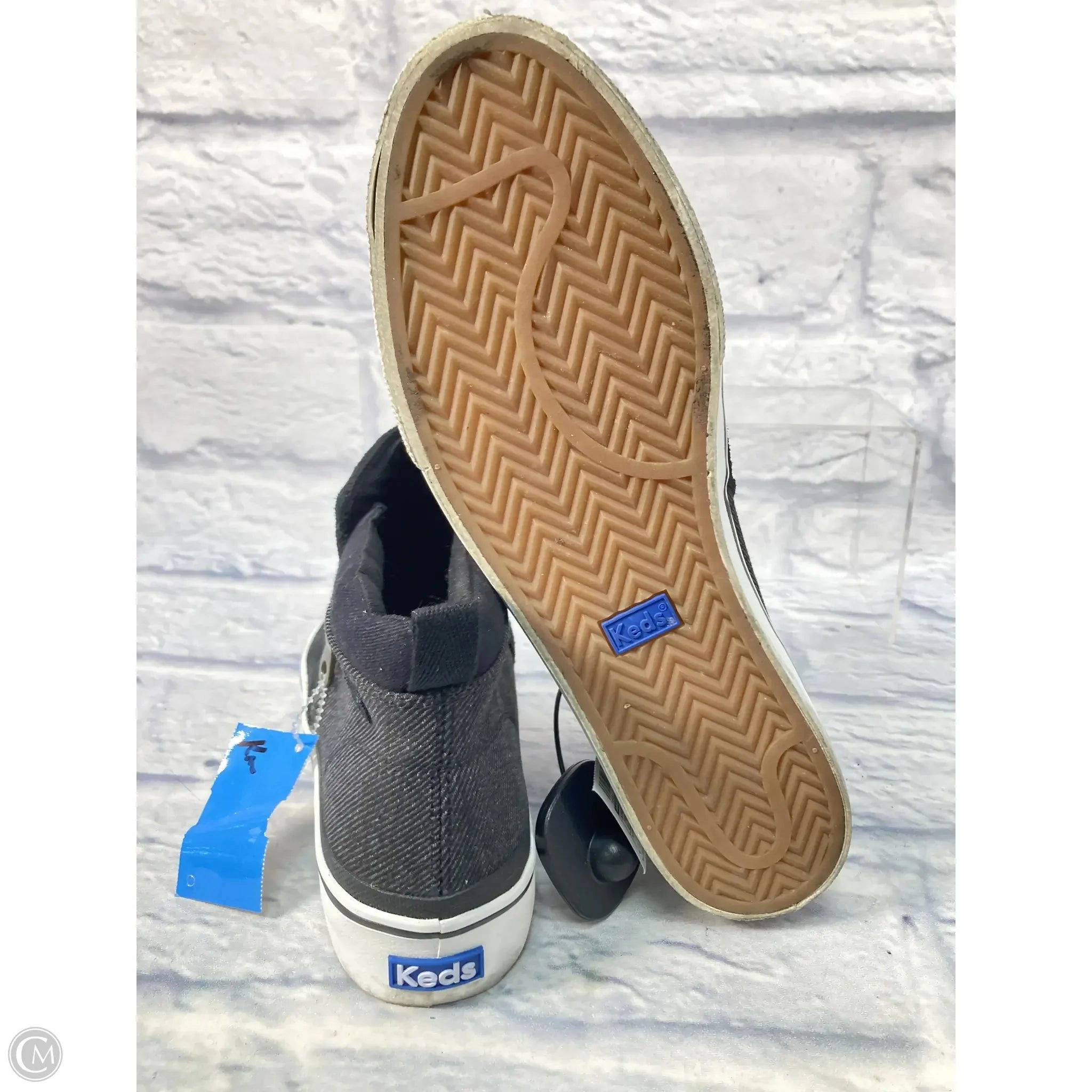 Shoes Sneakers By Keds In Tan, Size: 8.5