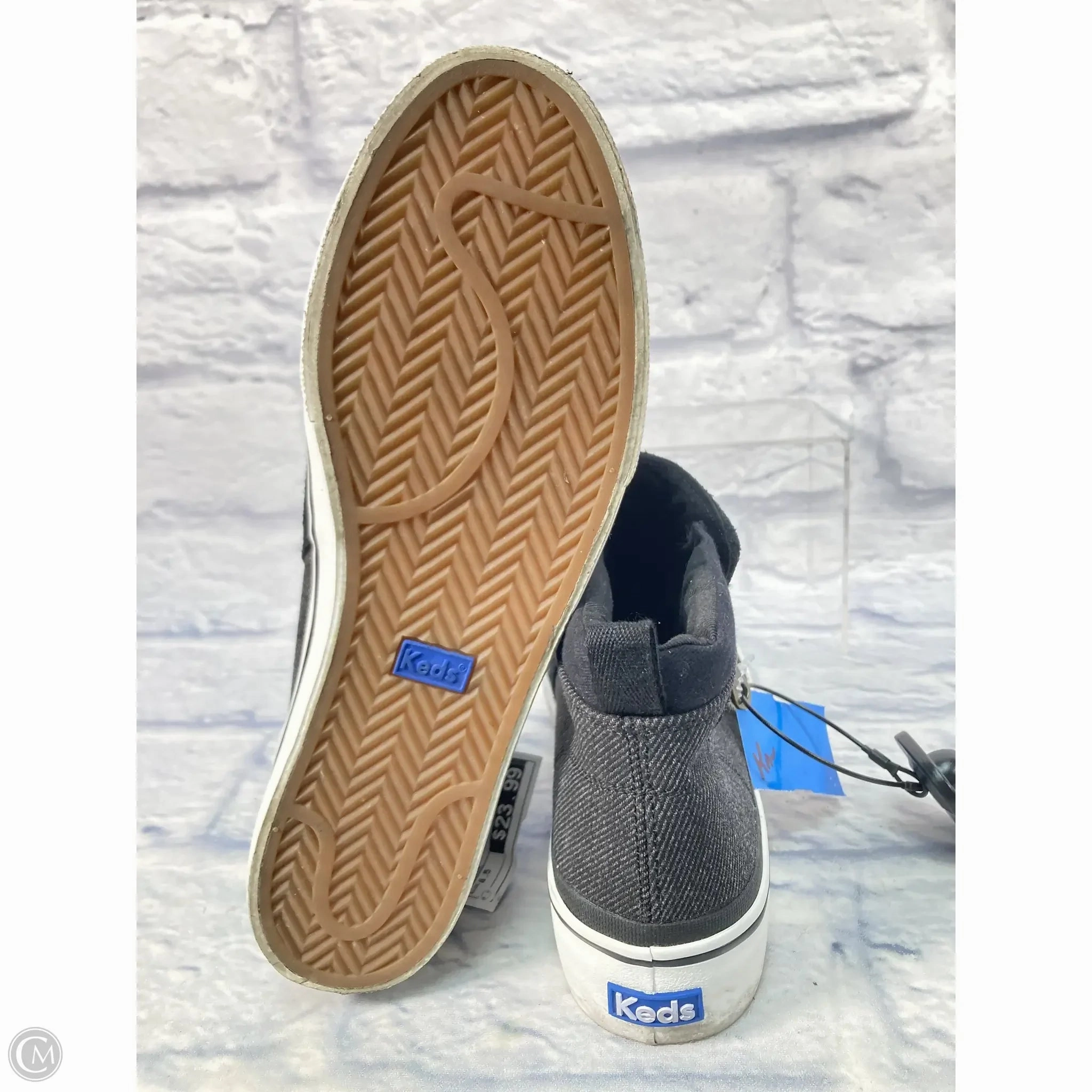 Shoes Sneakers By Keds In Tan, Size: 8.5