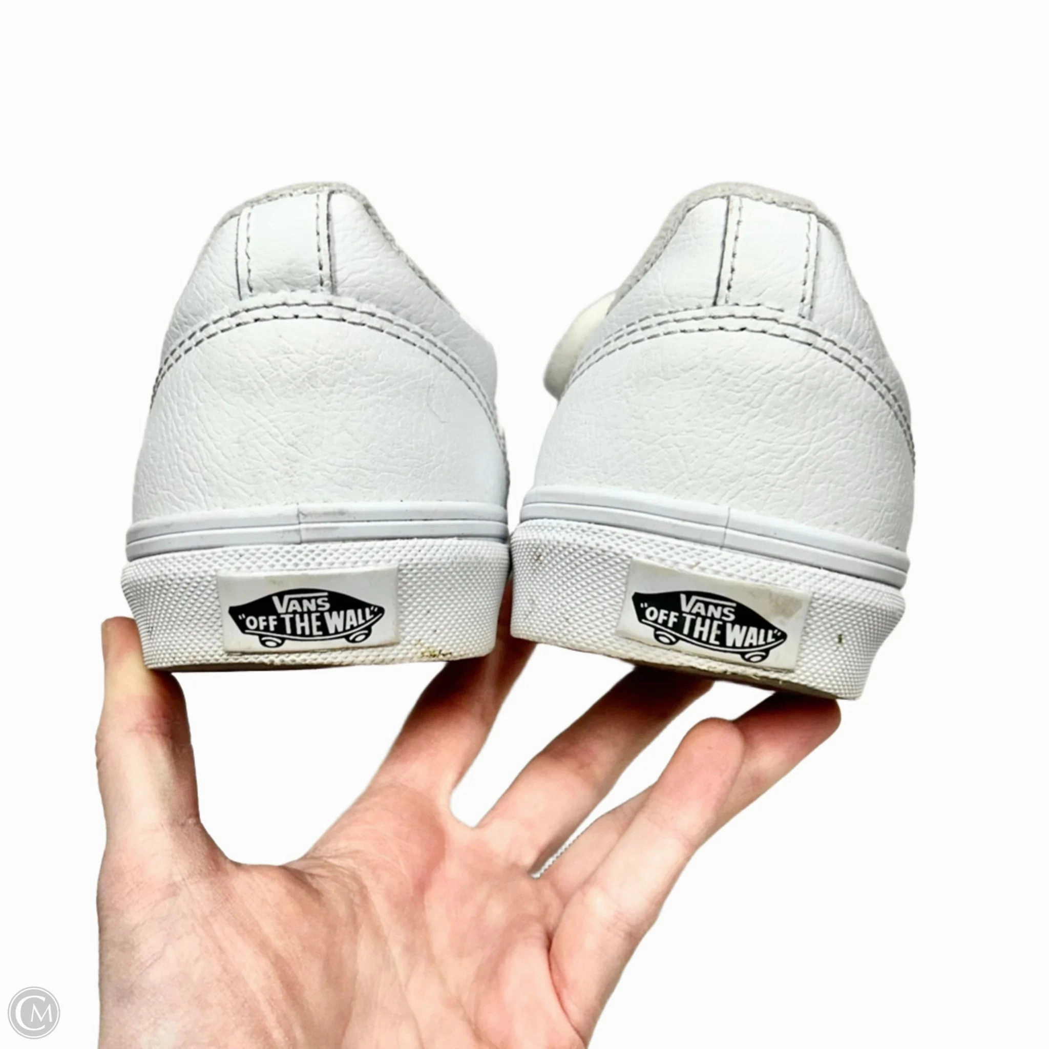 Shoes Sneakers By Vans In White, Size: 7