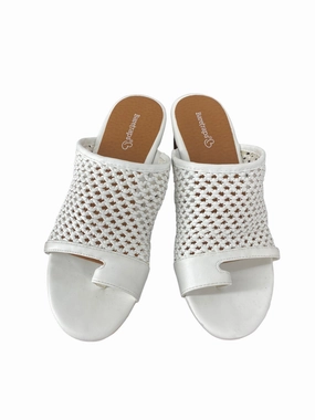 White Shoes Heels Wedge Bare Traps, Size 7.5