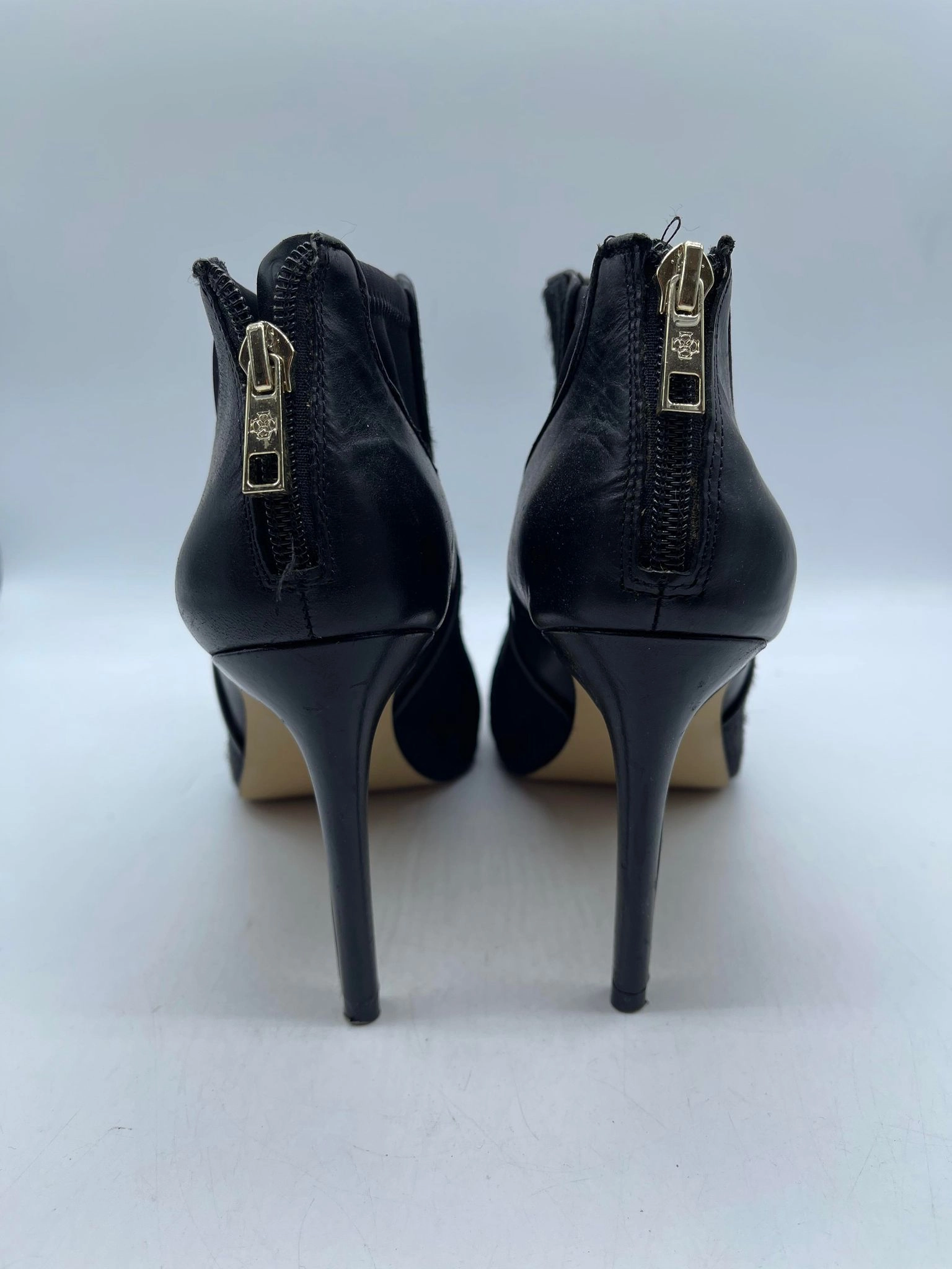 Women's Ann Tylor Heels. 8