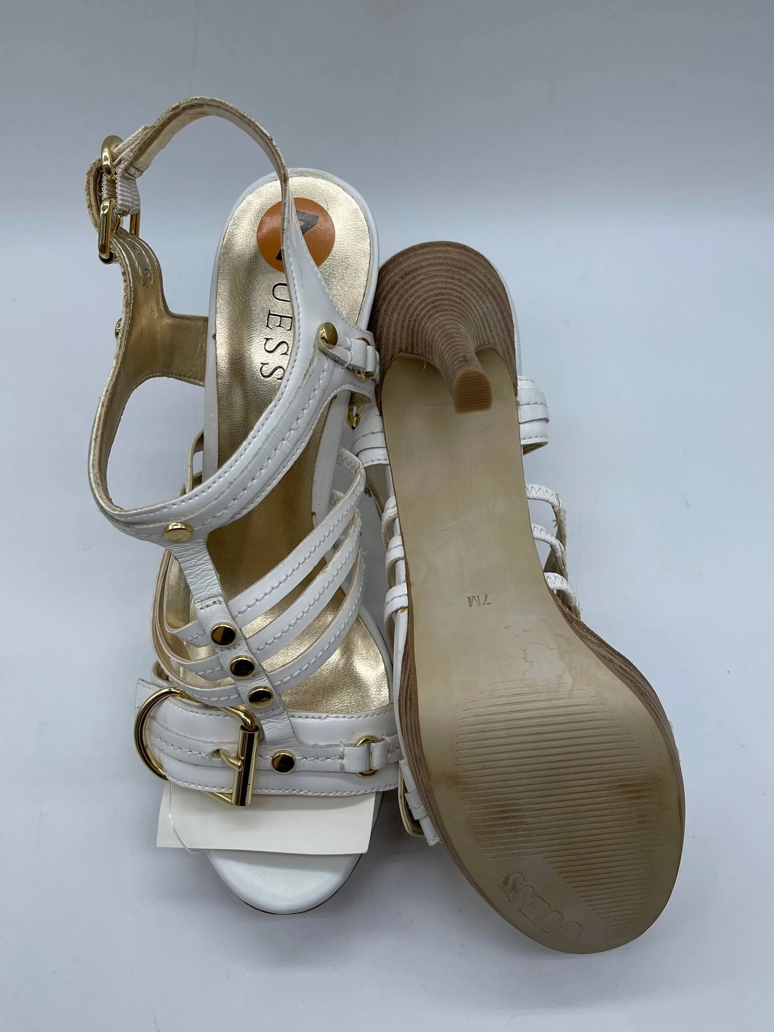Women's Guess Sandals. 7