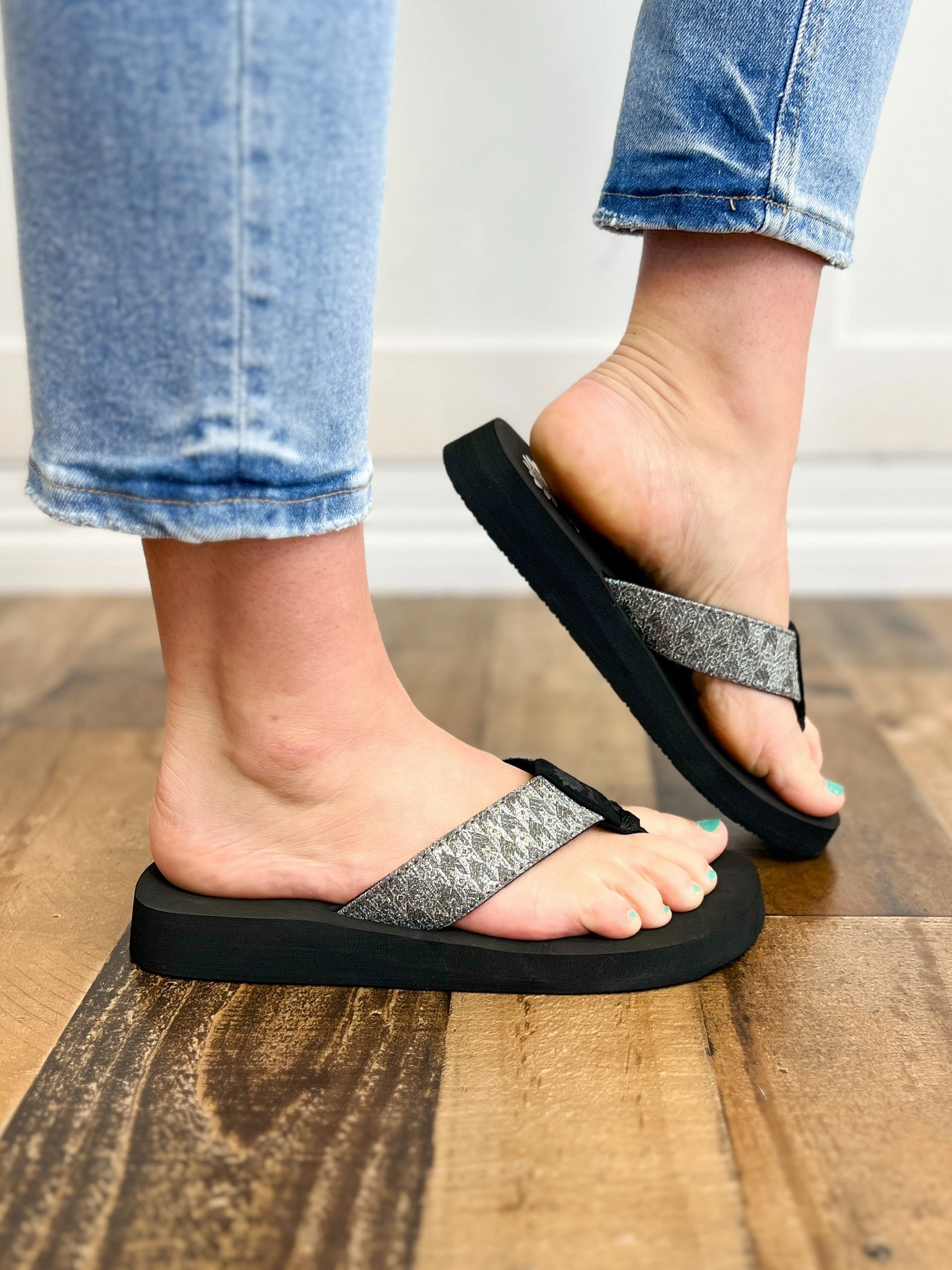Yellowbox Fonsie Flip Flop