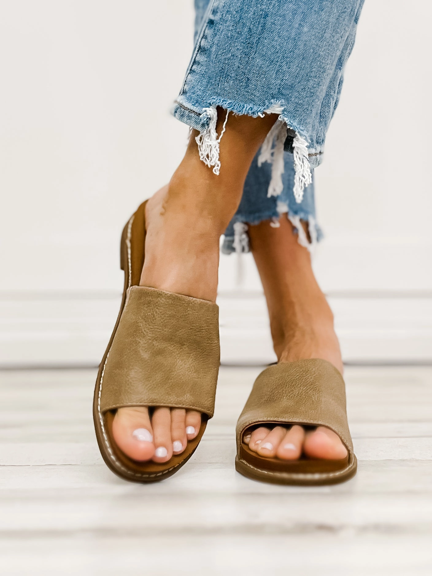 Yellowbox Kalo Slide Sandal in Taupe