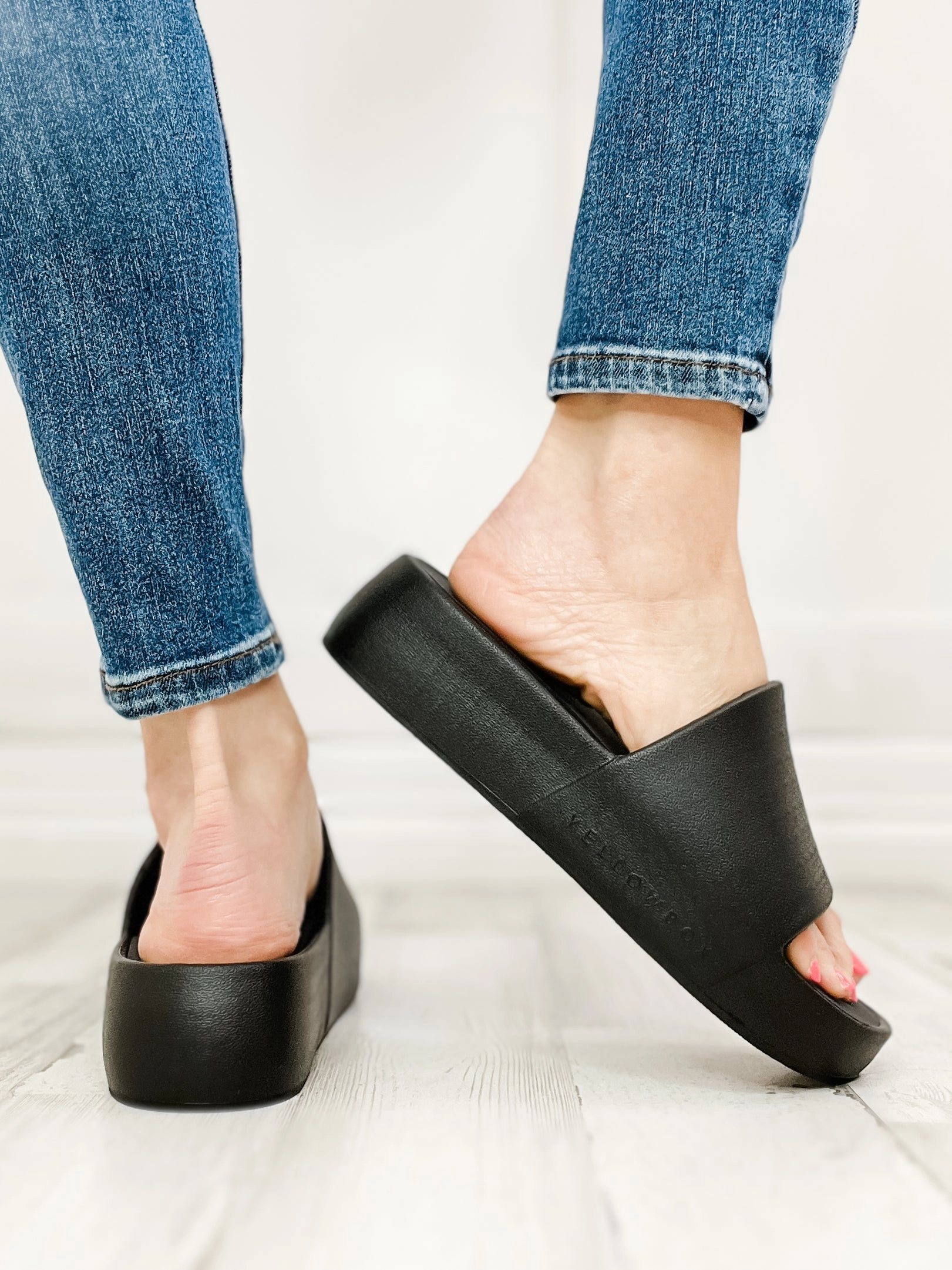 Yellowbox Torrey Platform Sandal in Black